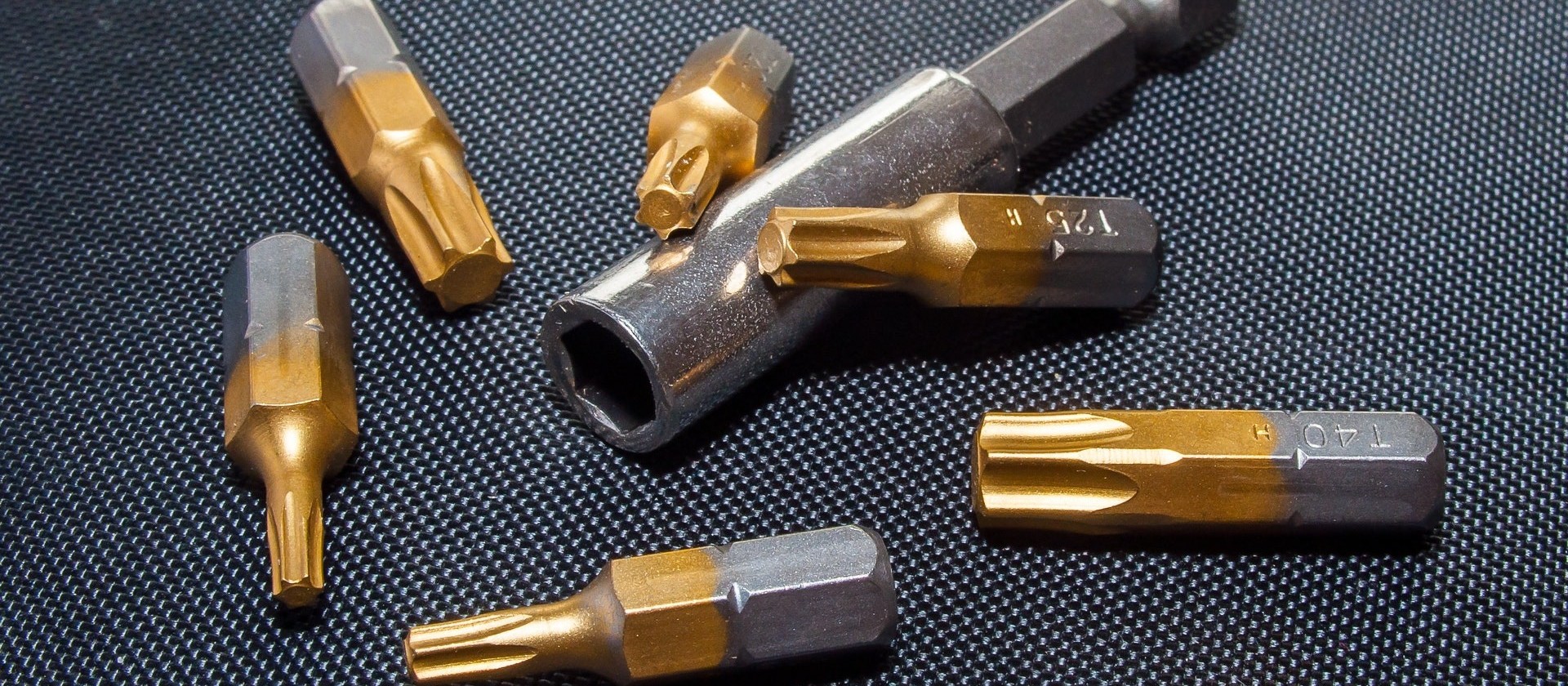 images/FWT/slider_startseite/chrome-close-up-equipment-60049_1920x840.jpg